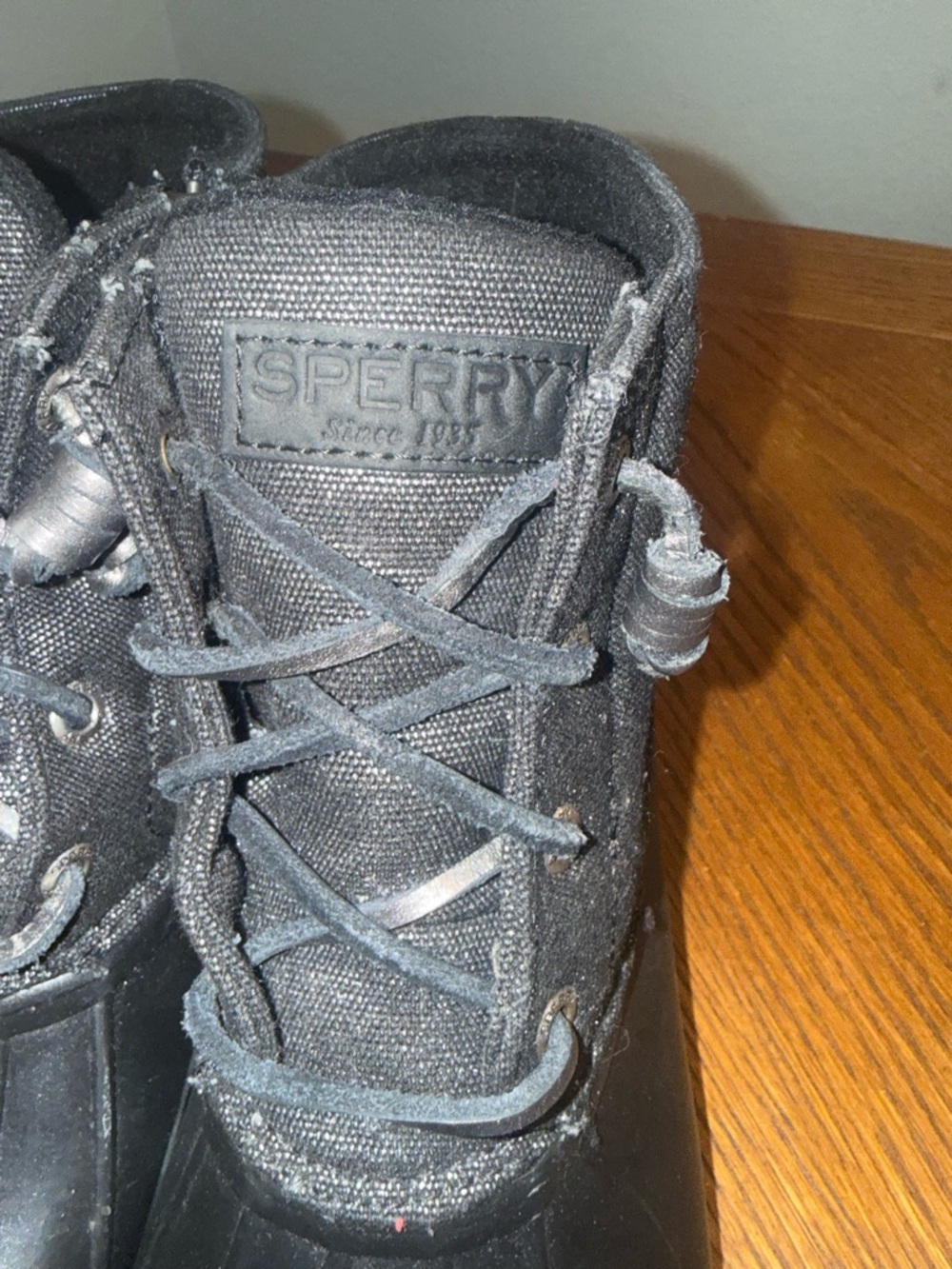 Sperry boots women’s size 7. Like new without box. - Picture 3 of 8